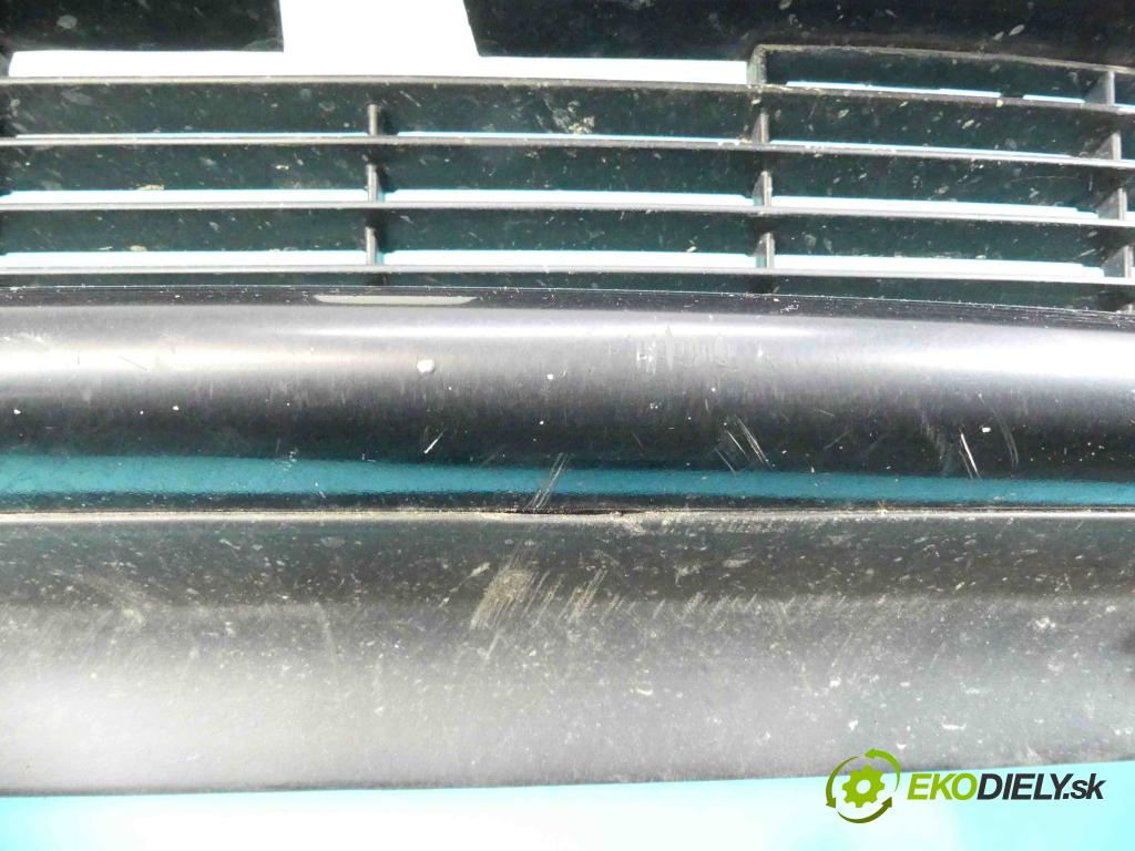 Opel Vectra B 1995-2002 1.6 16v 101 hp manual 74 kW 1598 cm3 4- nárazník přední