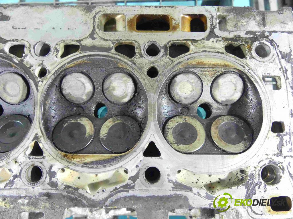 Peugeot 206 1.6 16v 109 HP manual 80 kW 1587 cm3 3- Hlava: motora NFU