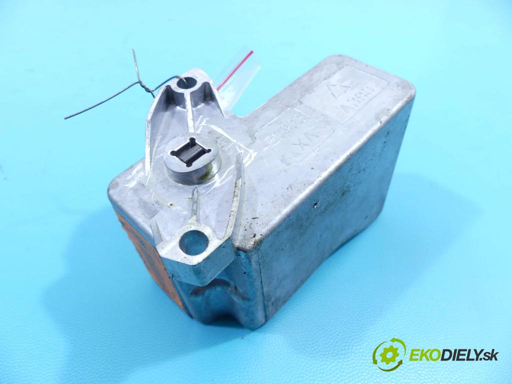 Jaguar XF I X250 2007-2015 3.0 Td V6 275 HP automatic 202 kW 2993 cm3 4- Blokáda: řízení:  (Ostatné)