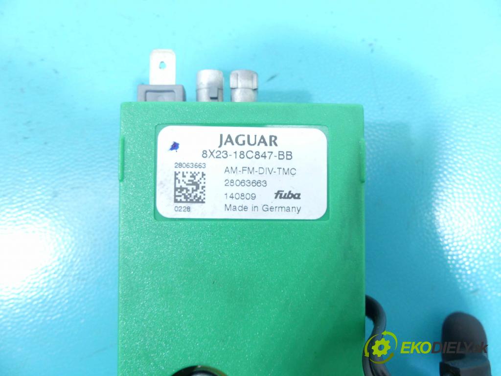 Jaguar XF I X250 2007-2015 3.0 Td V6 275 HP automatic 202 kW 2993 cm3 4- modul riadiaca jednotka 8X23-18C847-BB (Ostatné)