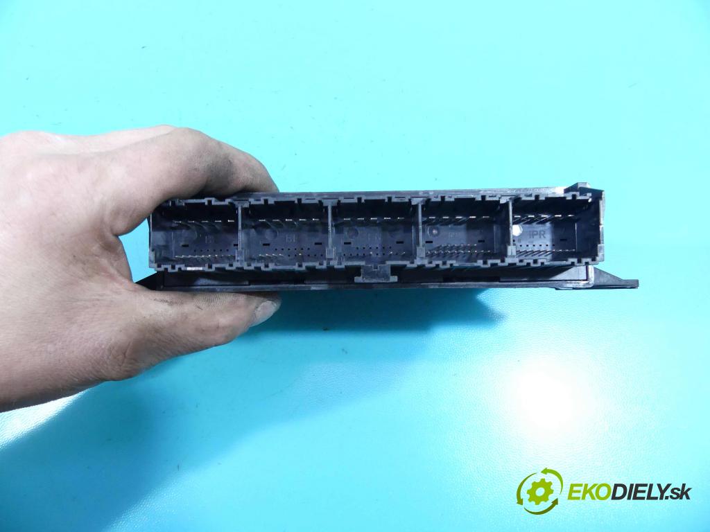 Jaguar XF I X250 2007-2015 3.0 Td V6 275 HP automatic 202 kW 2993 cm3 4- modul riadiaca jednotka 8G9N-19G481-AA (Ostatné)