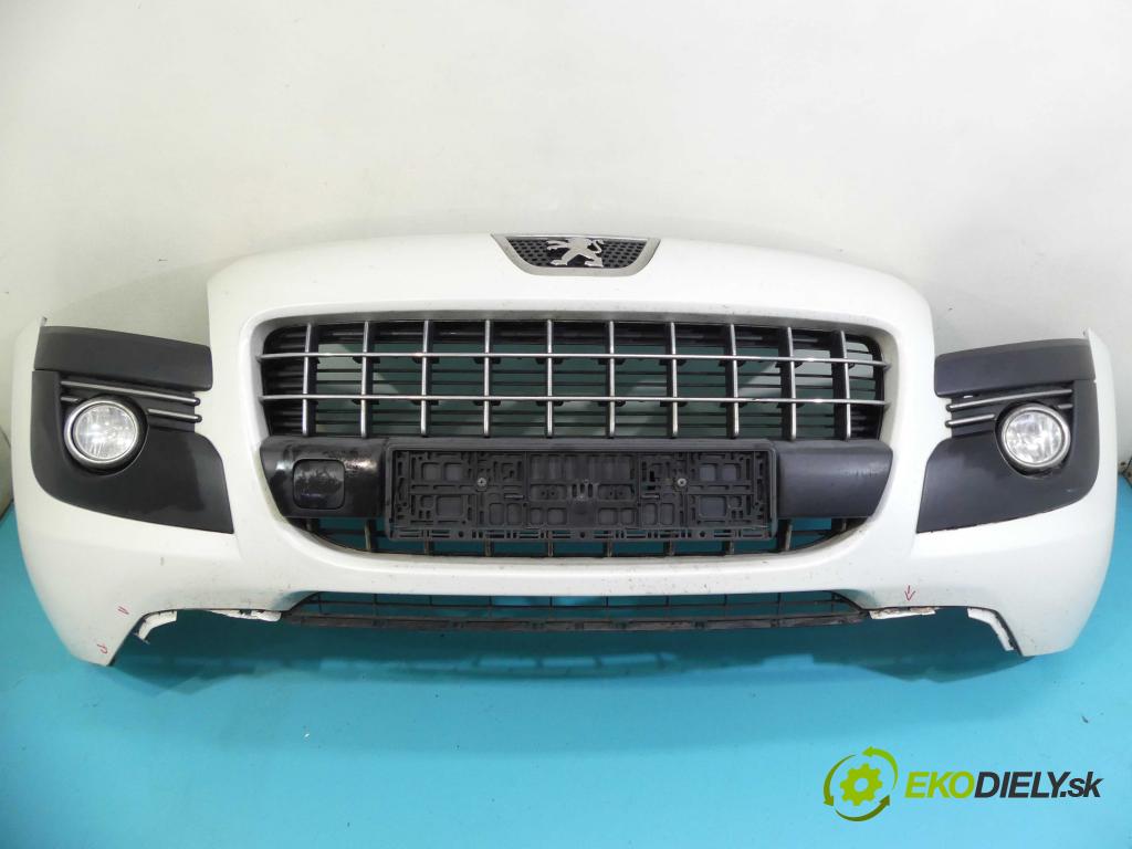 Peugeot 3008 I 2009-2016 2.0 hdi 150 hp manual 110 kW 1997 cm3 5- nárazník přední 