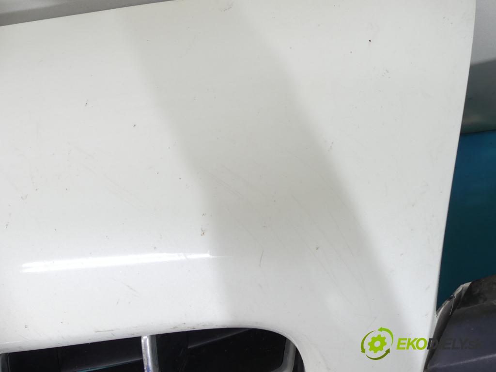 Peugeot 3008 I 2009-2016 2.0 hdi 150 hp manual 110 kW 1997 cm3 5- nárazník přední