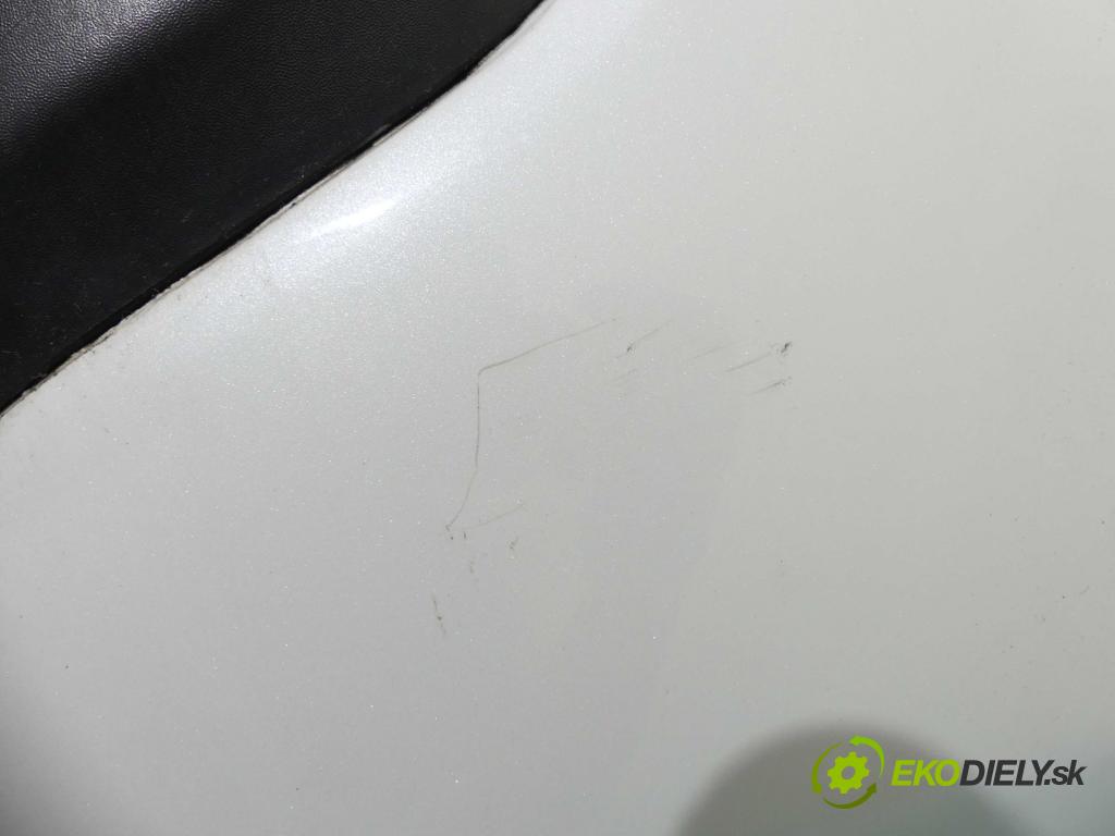 Peugeot 3008 I 2009-2016 2.0 hdi 150 hp manual 110 kW 1997 cm3 5- nárazník zadní