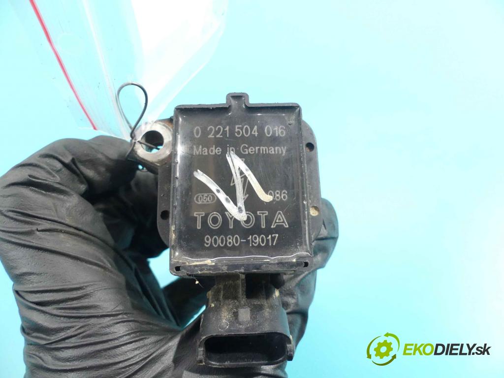 Toyota Corolla E11 1997-2002 1.4 vvti 97KM manual 71 kW 1398 cm3 3- cievka zapaľovacia 0221504016 (Zapaľovacie cievky, moduly)