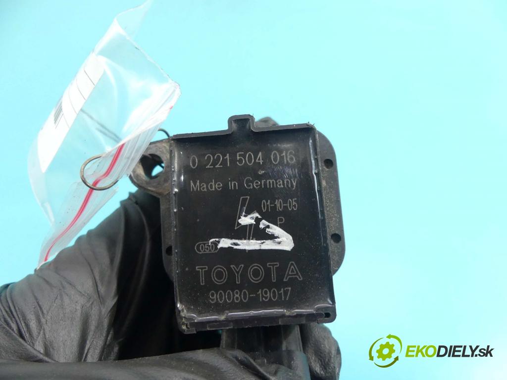 Toyota Corolla E11 1997-2002 1.4 vvti 97KM manual 71 kW 1398 cm3 3- cievka zapaľovacia 0221504016 (Zapaľovacie cievky, moduly)