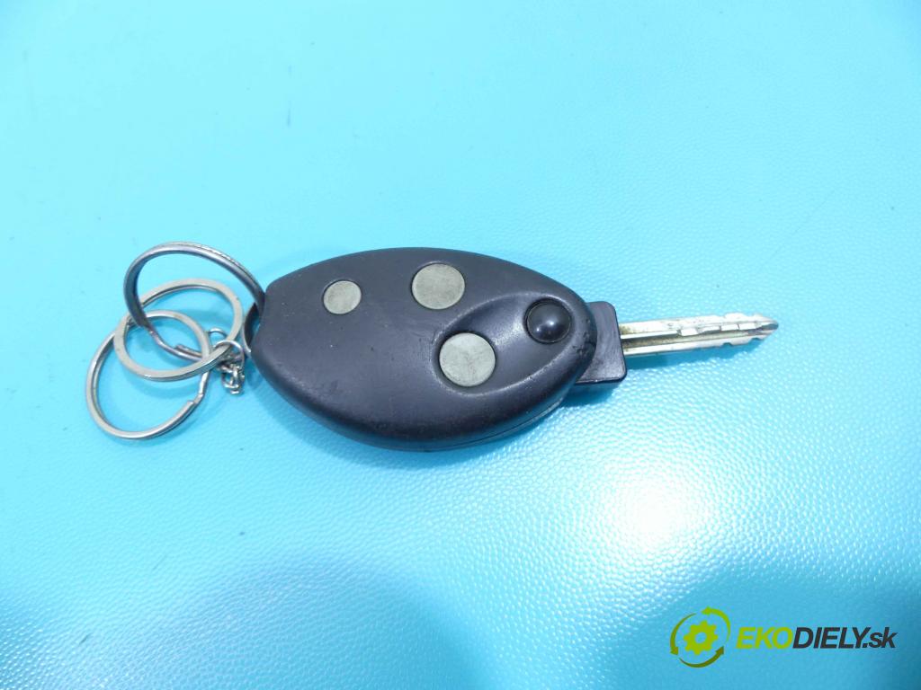 Citroen C5 I 2001-2008 2.0 hdi 109 HP manual 80 kW 1997 cm3 5- Spínačka  (Spínacie skrinky a kľúče)