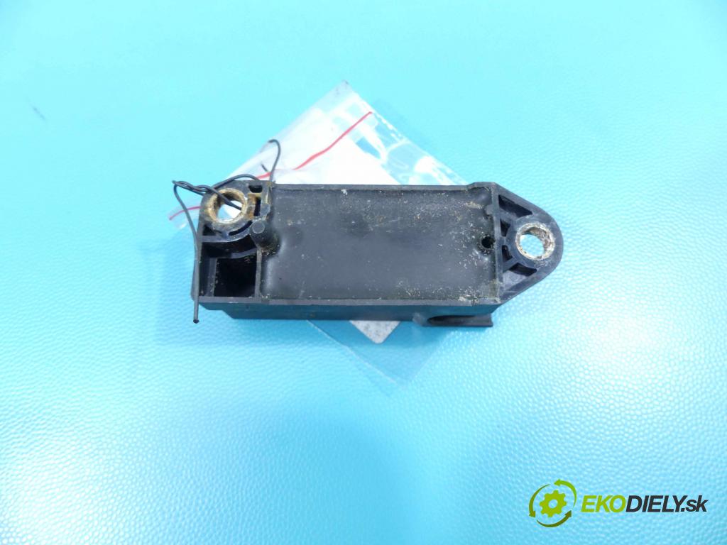 Vw Passat B5 1995-2005 1.9 tdi 110 HP manual 81 kW 1896 cm3 5- snímač šokovat: 5WK41910 (Snímače nárazu)