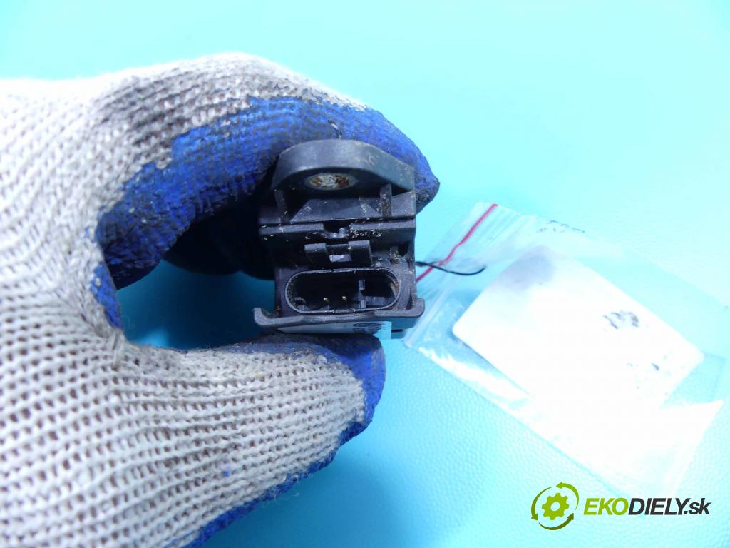 Vw Passat B5 1995-2005 1.9 tdi 110 HP manual 81 kW 1896 cm3 5- snímač šokovat: 5WK41910 (Snímače nárazu)