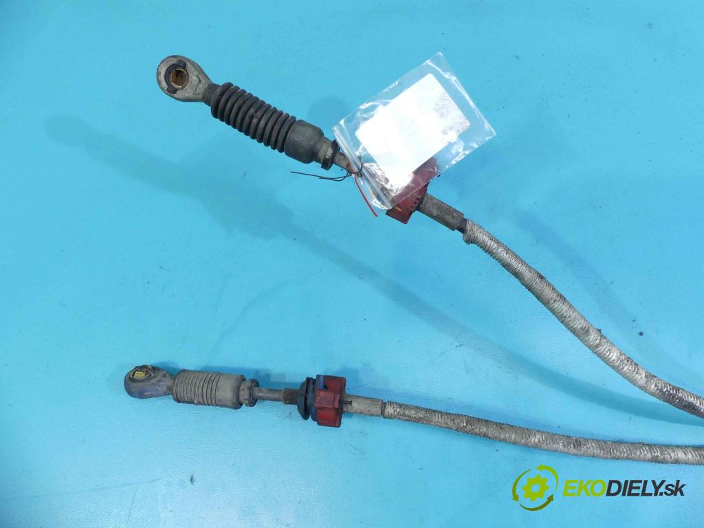 Ford Transit 2000-2006 2.0 tddi 99 HP manual 73 kW 1998 cm3 5- Páka: Změny: stupeň,rýchlosť  (Rýchlostné páky / kulisy)