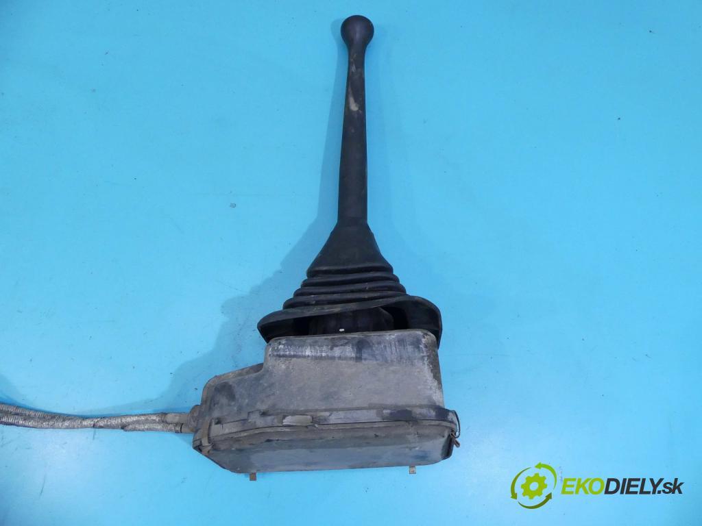 Ford Transit 2000-2006 2.0 tddi 99 HP manual 73 kW 1998 cm3 5- Páka: Změny: stupeň,rýchlosť  (Rýchlostné páky / kulisy)