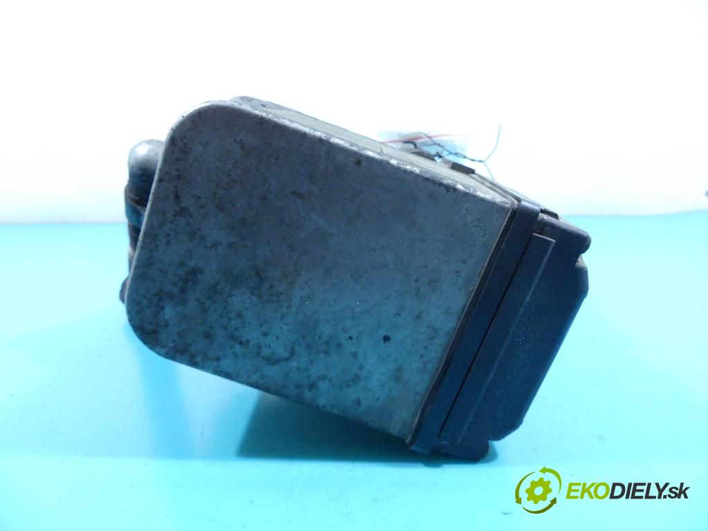 Audi A8 D3 2002-2009 4.0 tdi 275 hp automatic 202 kW 3936 cm3 4- Webasto 4E0815069D (Webasto ohřívače)