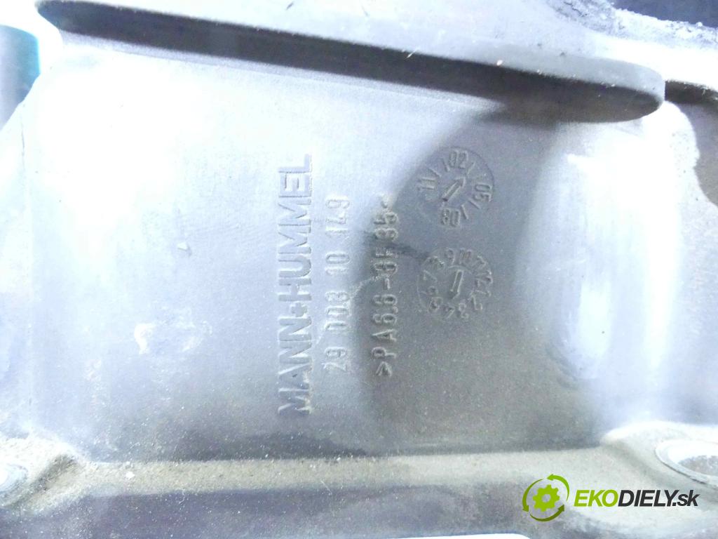 Audi A8 D3 2002-2009 4.0 tdi 275 HP automatic 202 kW 3936 cm3 4- zvod nasávací 057129676AC (Sacie potrubia)