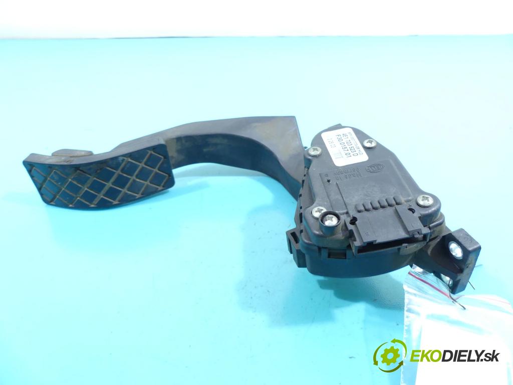 Audi A8 D3 2002-2009 4.0 tdi 275 HP automatic 202 kW 3936 cm3 4- pedále 4E1723523D (Pedále)