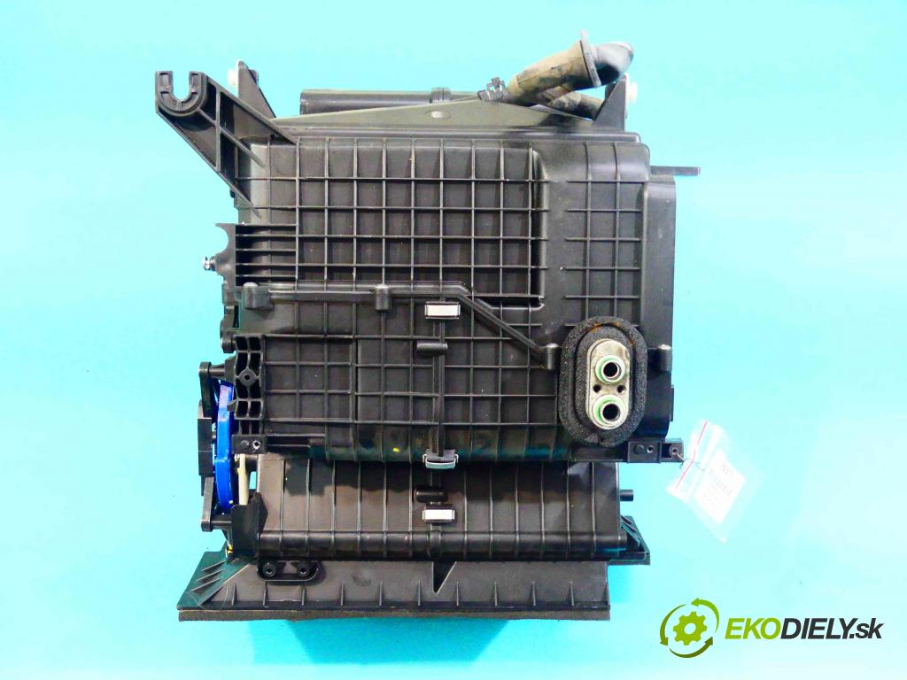 Hyundai Santa Fe II 2006-2012 2.2 crdi 150 hp automatic 110 kW 2188 cm3 5- radiátor  (Radiátory topení)