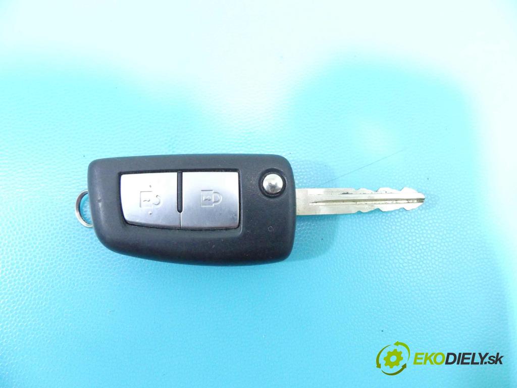 Nissan Qashqai II J11 2013-2021 1.2 T 116 HP manual 85 kW 1197 cm3 5- rukoväť predné ľavé mimo:  (Vonkajšie predné ľavé)