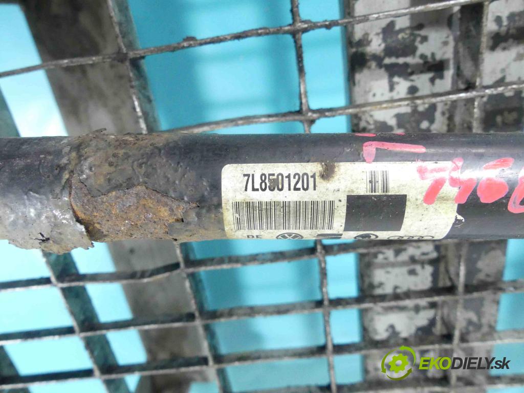 Audi Q7 2005-2015 3.0 tdi V6 232KM automatic 171 kW 2967 cm3 5- poloos ľavé 7L8501201 (Poloosy)