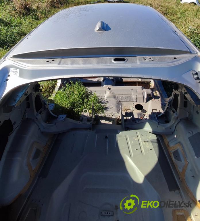 Volvo XC60 I 2008-2017 2.4d 205 hp automatic 151 kW 2400 cm3 5- Strecha: