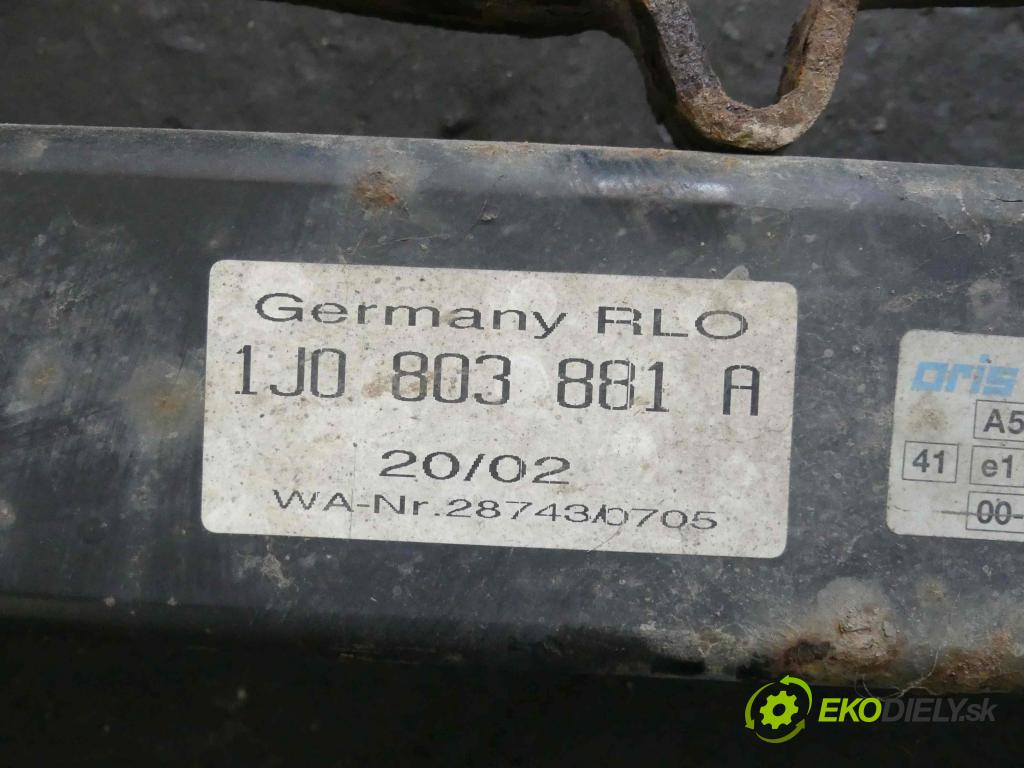 Vw Golf IV 1997-2003 1.6 FSI 110 HP manual 81 kW 1598 cm3 5- Hák: vlečení: 1J0803881A (Ťažné zariadenia)