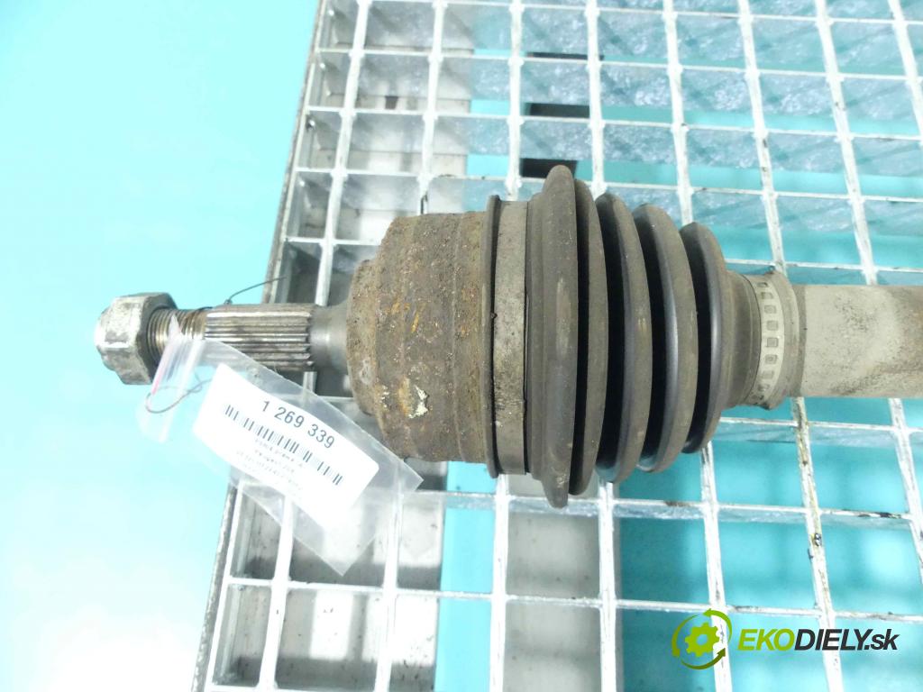 Peugeot 206 1.1 60 HP manual 44 kW 1124 cm3 3- poloos pravé  (Poloosy)