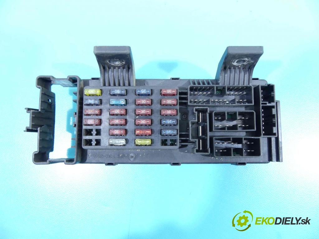 Daewoo Tacuma 2.0 8v 121KM manual 89 kW 1998 cm3 5- Jednotka riadiaca 96378049