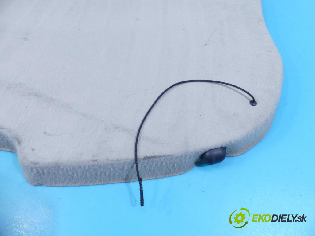 Toyota Avensis II T25 2003-2008 2.2 D-CAT 177 HP manual 130 kW 2231 cm3 5- zadná  (Pláta zadné)