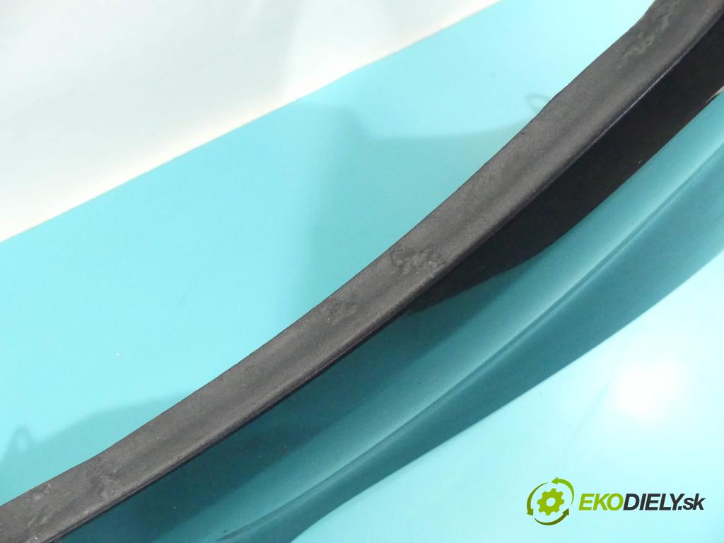 Audi Q7 2005-2015 3.0 tdi V6 232KM automatic 171 kW 2967 cm3 5- blatnik přední levý