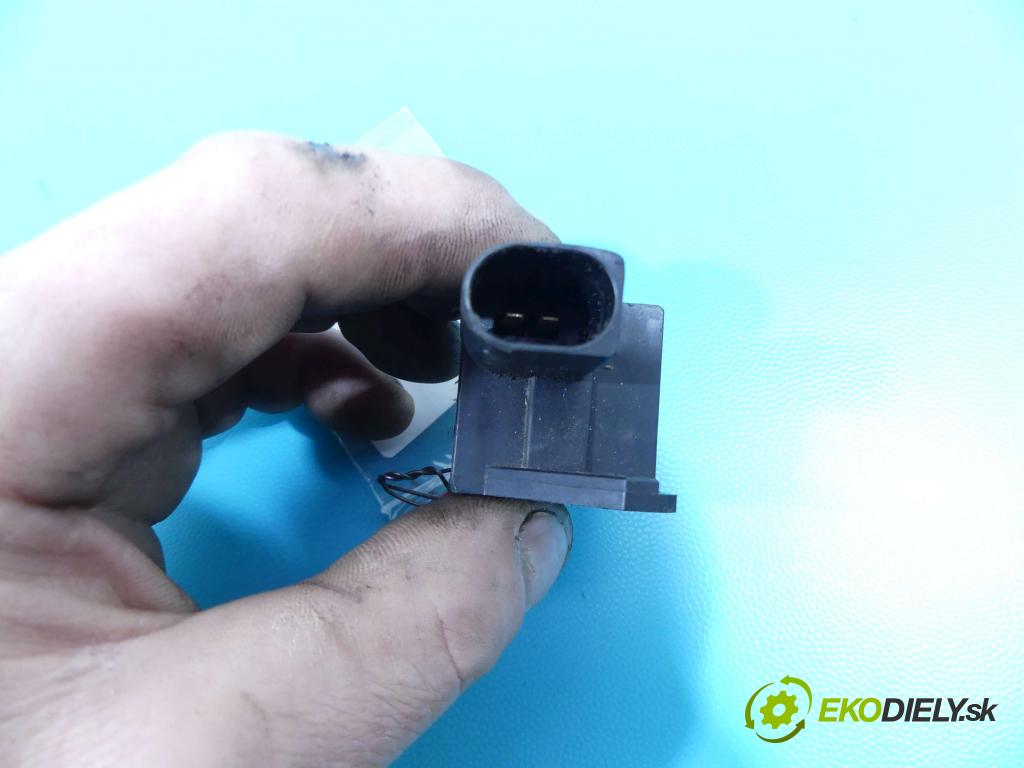 Vw Golf IV 1997-2003 1.6 FSI 110 hp manual 81 kW 1598 cm3 5- snímač tlaku 0261540005 (Snímače tlaku)