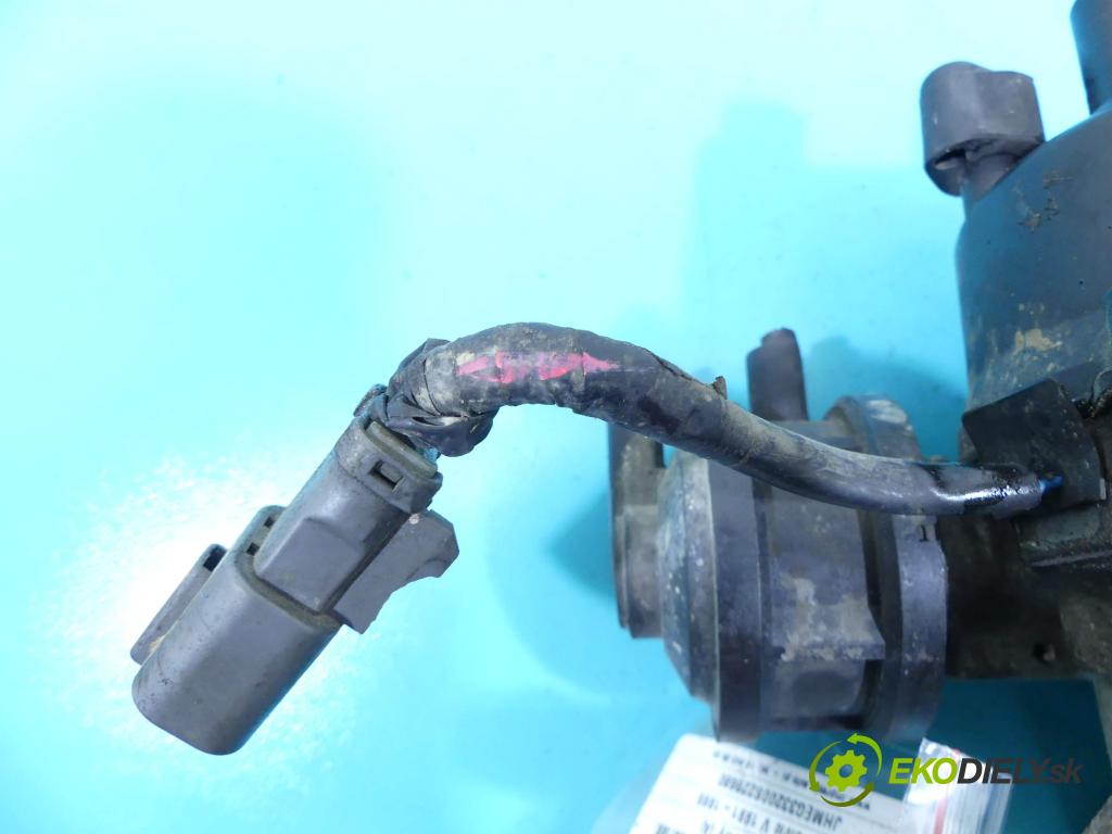 Honda Civic V 1991-1995 1.3 75 HP manual 55 kW 1343 cm3 3- rozdeľovač  (Rozdeľovače)