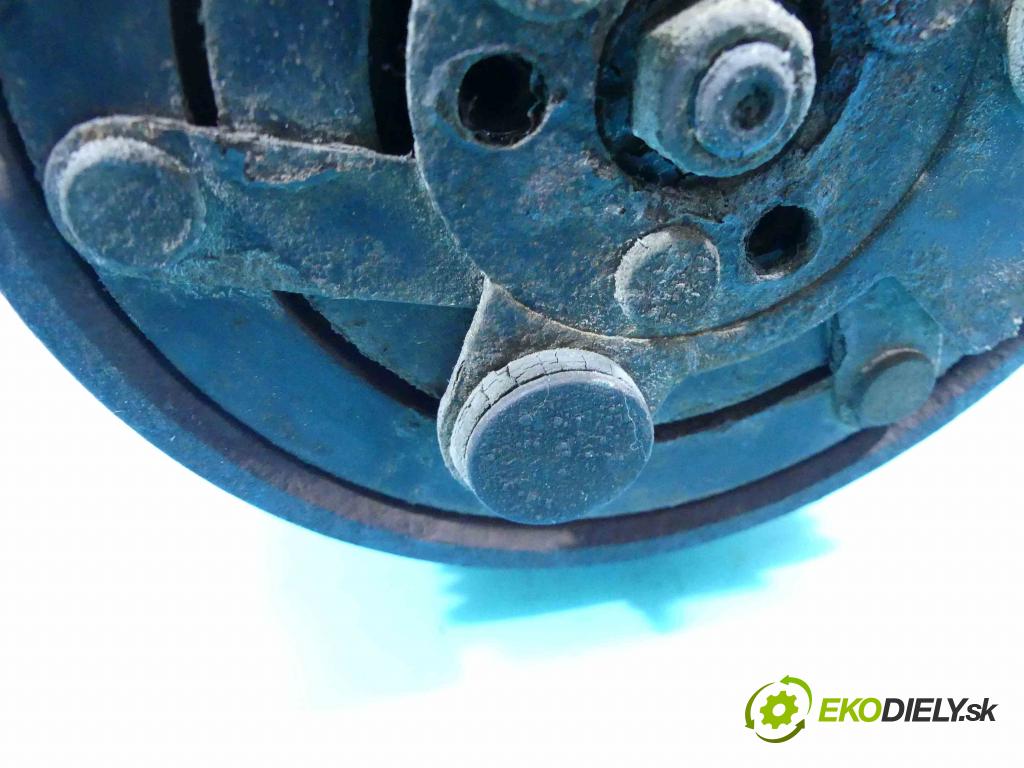 Vw Bora 1.9 tdi 116 HP manual 85 kW 1896 cm3 5- čerpadlo klimatizácie 8FK351127381