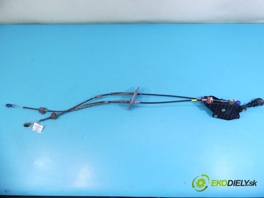 Fiat Doblo II 2010- 2.0 jtd 135 HP manual 99 kW 1956 cm3 5- Páka: Změny: stupeň,rýchlosť 553468290E (Rýchlostné páky / kulisy)