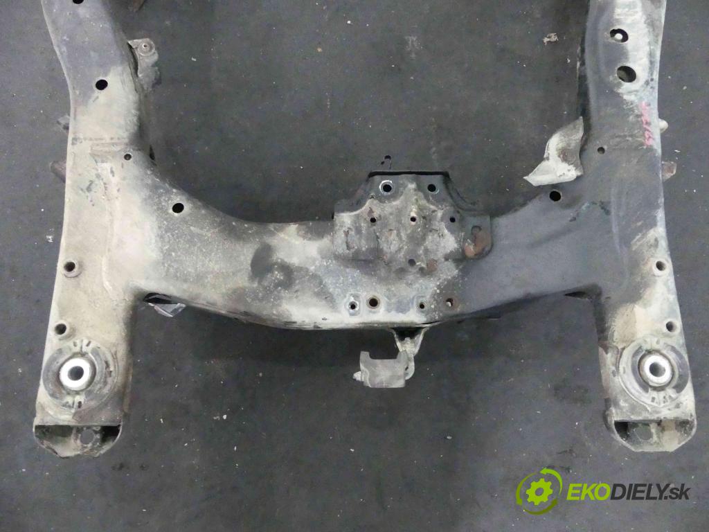 Honda Accord VII 2002-2008 2.4 16V 190 HP automatic 140 kW 2354 cm3 4- výstuha motora