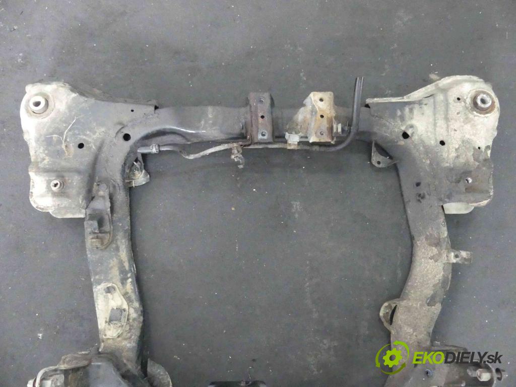 Honda Accord VII 2002-2008 2.4 16V 190 HP automatic 140 kW 2354 cm3 4- výstuha motora