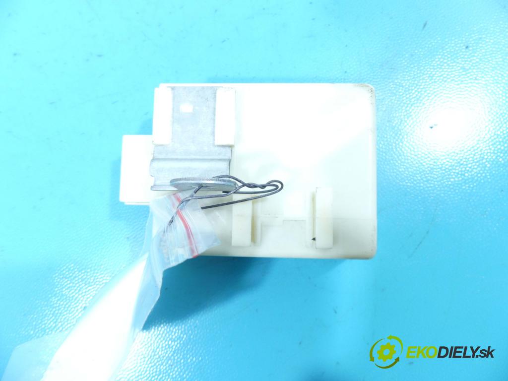 Mitsubishi Pajero Pinin 1998-2007 1.8 GDI 120 HP manual 88 kW 1834 cm3 3- modul riadiaca jednotka MR377488 (Ostatné)