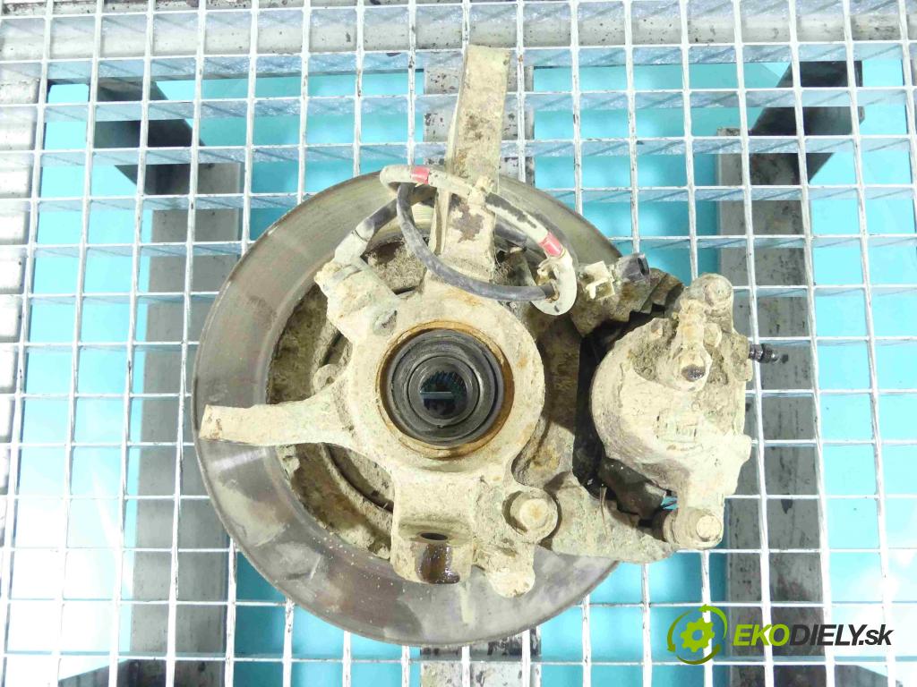 Mitsubishi Pajero Pinin 1998-2007 1.8 GDI 120 HP manual 88 kW 1834 cm3 3- náboj pravé  (Náboje)