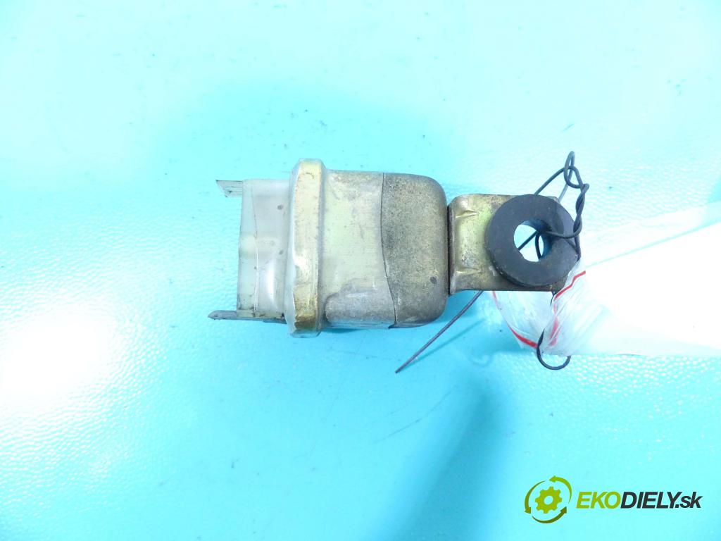 Mitsubishi Pajero Pinin 1998-2007 1.8 GDI 120 HP manual 88 kW 1834 cm3 3- Relé: 056700-543 (Relé)