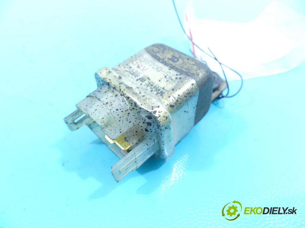 Mitsubishi Pajero Pinin 1998-2007 1.8 GDI 120 HP manual 88 kW 1834 cm3 3- Relé: 056700-543 (Relé)