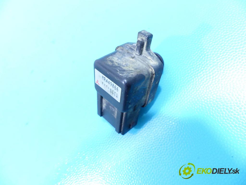 Mitsubishi Pajero Pinin 1998-2007 1.8 GDI 120 hp manual 88 kW 1834 cm3 3- snímač tlaku  (Snímače tlaku)