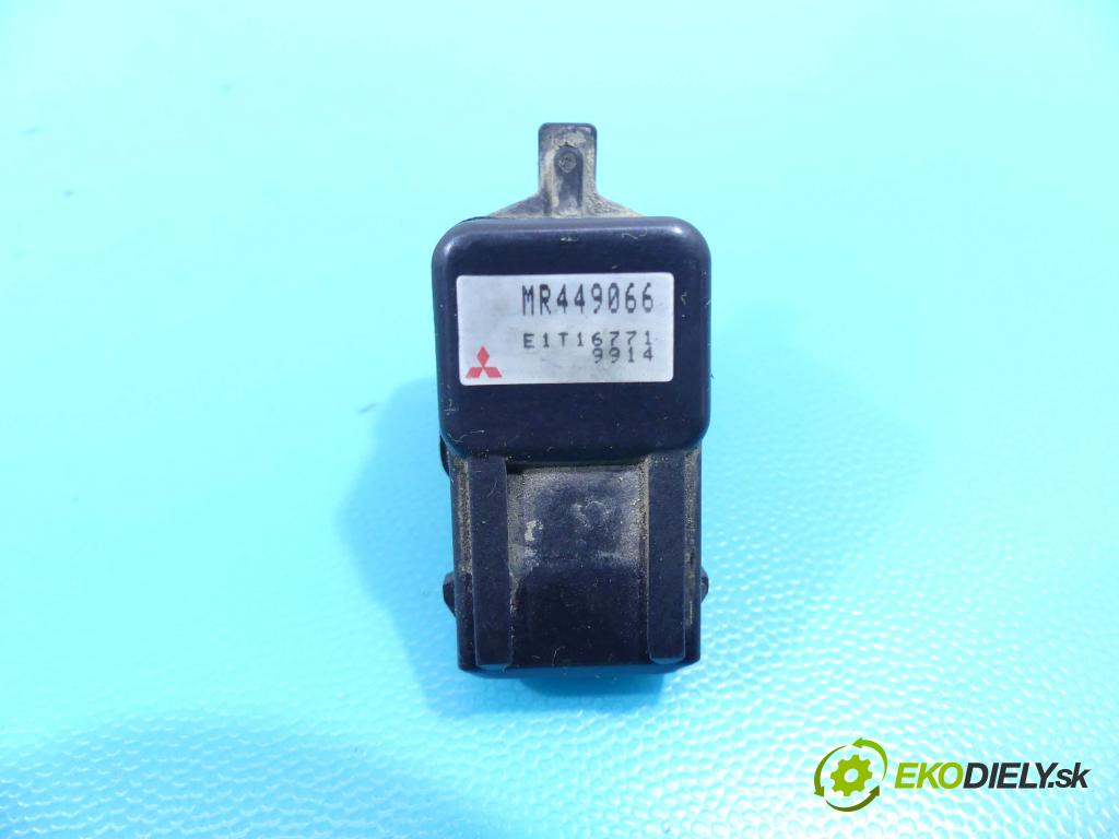 Mitsubishi Pajero Pinin 1998-2007 1.8 GDI 120 hp manual 88 kW 1834 cm3 3- snímač tlaku  (Snímače tlaku)