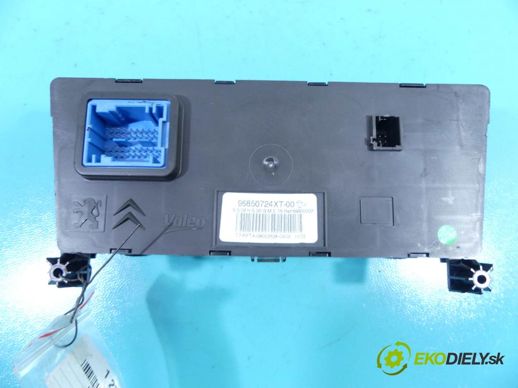 Peugeot 308 I 2007-2013 1.6 16v 120 HP manual 88 kW 1598 cm3 5- panel kúrenia 96850724XT-00