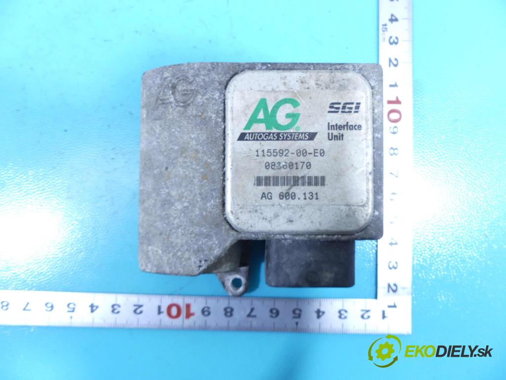 Peugeot 308 I 2007-2013 1.6 16v 120 HP manual 88 kW 1598 cm3 5- modul riadiaca jednotka 115592-00-E0 (Ostatné)