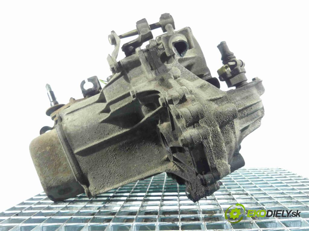 Peugeot 306 1.4 75 HP manual 55 kW 1361 cm3 5- prevodovka stupeň,rýchlosť manual 2CB61