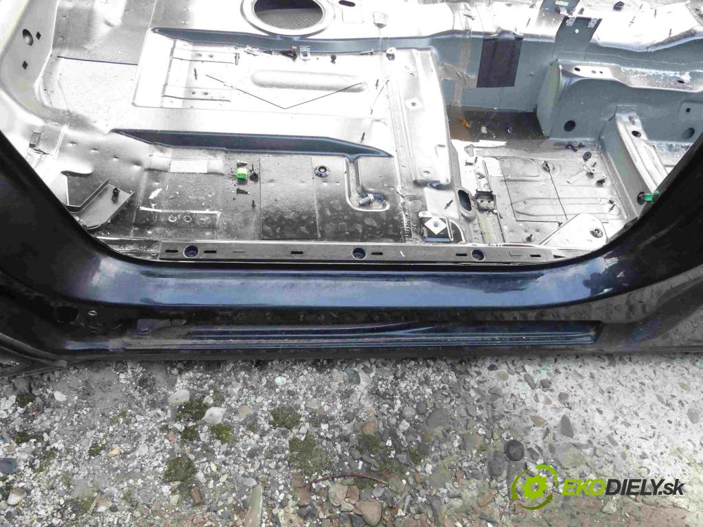 Seat Alhambra II 2010-2020 2.0 tdi 184 hp automatic 135 kW 1968 cm3 5- práh pravý  (Ostatní)