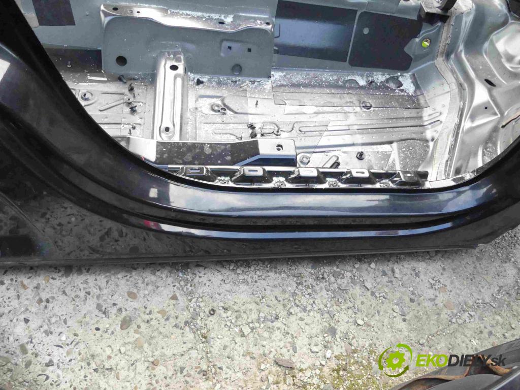 Seat Alhambra II 2010-2020 2.0 tdi 184 hp automatic 135 kW 1968 cm3 5- práh pravý  (Ostatní)