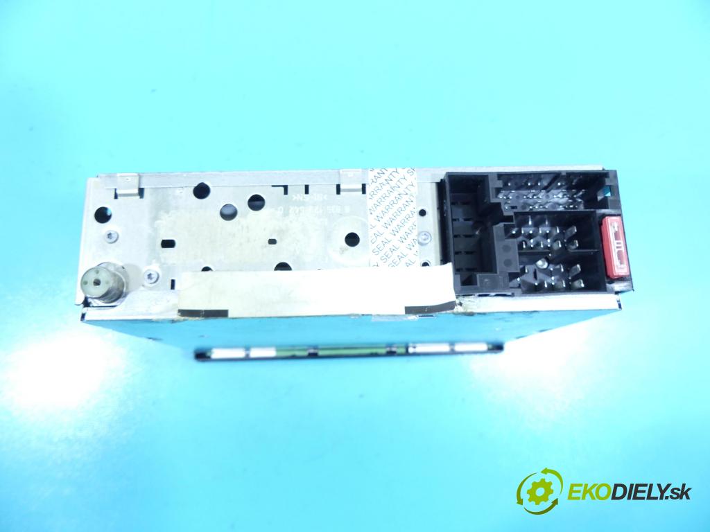 Nissan Micra K12 2003-2010 1.2 16v 80 HP automatic 59 kW 1240 cm3 3- Radio originál 28185BC41A