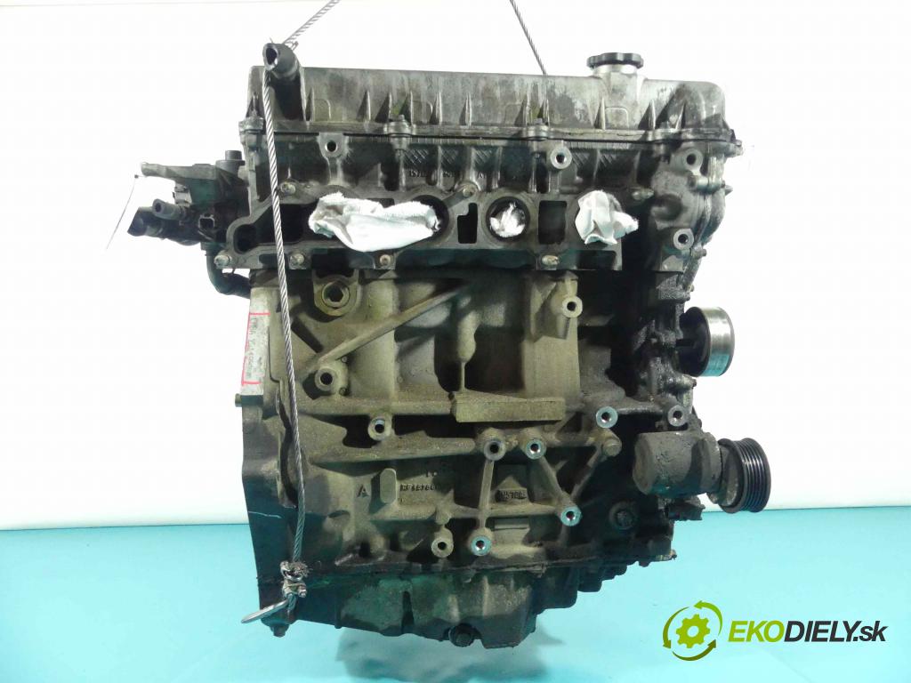 Ford Mondeo Mk3 2000-2007 1.8 16v 125 HP manual 92 kW 1798 cm3 4- motor benzín: CHBA