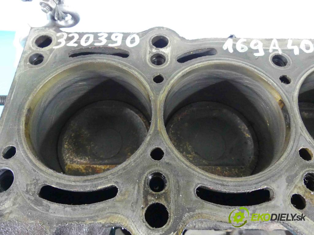 Fiat 500 2007-2020 1.2 69KM manual 51 kW 1242 cm3 3- Blok motora 169A4000 (Blok motora)