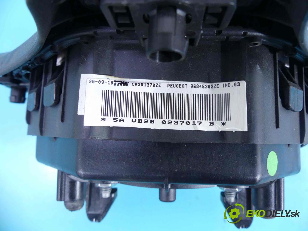 Peugeot 3008 I 2009-2016 2.0 hdi 150 HP manual 110 kW 1997 cm3 5- kokpit,pristrojová doska rozdeľovacia