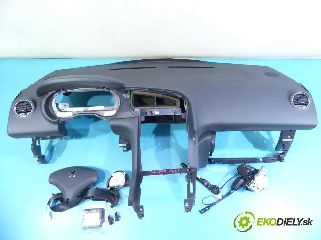 Peugeot 3008 I 2009-2016 2.0 hdi 150 HP manual 110 kW 1997 cm3 5- kokpit,pristrojová doska rozdeľovacia 