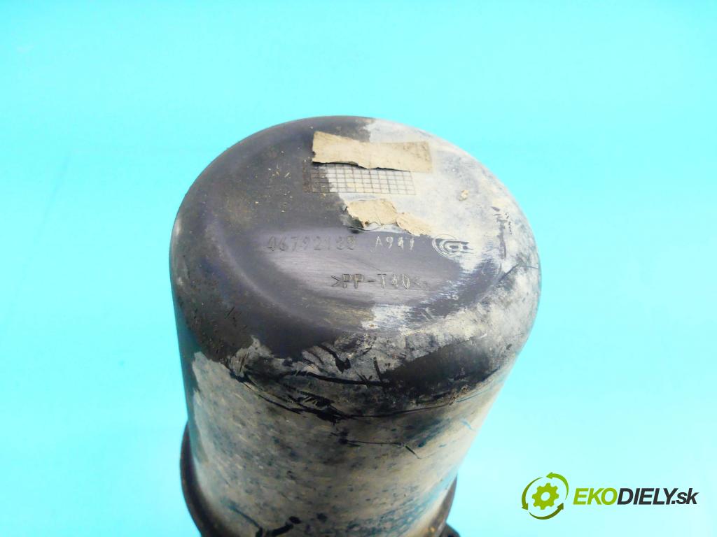 Fiat Doblo I 2001-2010 1.9d 63 hp manual 46 kW 1910 cm3 5- obal filtra vzduchu 46792185 (Kryty filtrů)